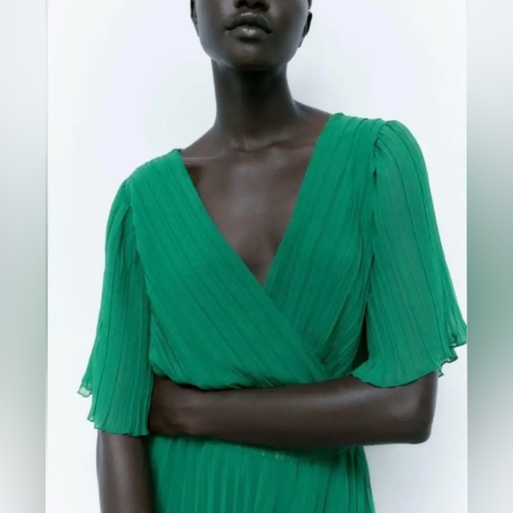 ZARA NWT Pleated Midi Dress in Green Size XS - Picture 3 of 13